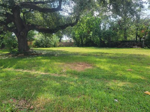 1802 Lafferty Rd, Pasadena, TX, 77502-2308 | Card Image