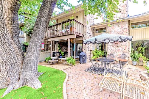 1805 Lakecrest Ct, Carrollton, TX, 75006-4769 | Card Image