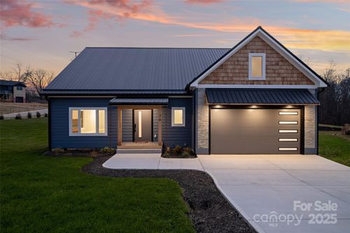 78 Scott Meadows Dr, Asheville, NC, 28801 | Card Image