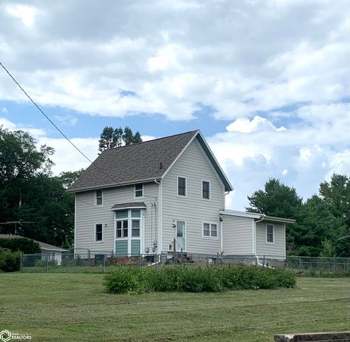 1201 N Maple St, Creston, IA, 50801-1520 | Card Image