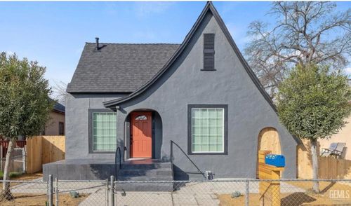 425 N San Pablo Ave, Fresno, CA, 93701-1767 | Card Image