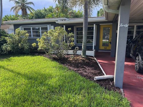 40 Ne 48th St, Fort Lauderdale, FL, 33334-1508 | Card Image