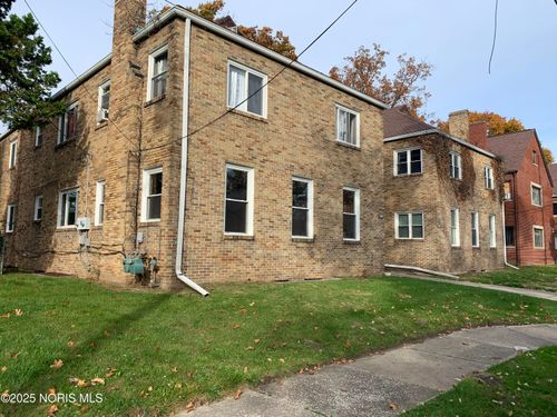 1427 Potomac Dr, Toledo, OH, 43607-1514 | Card Image