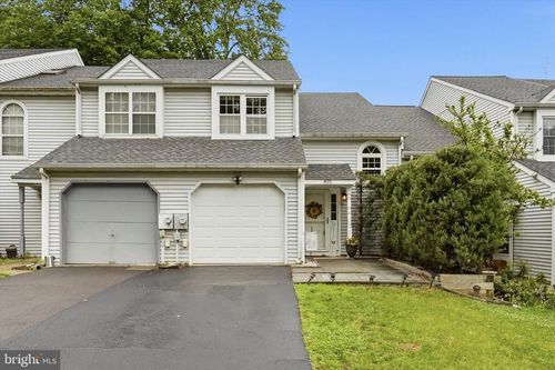 405 Whittier Dr, FEASTERVILLE TREVOSE, PA, 19053-1947 | Card Image