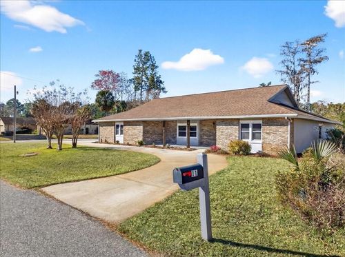 11 Parkway Dr, Palm Coast, FL, 32164-7501 | Card Image