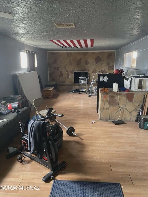 2902 E 24th Street, Tucson, AZ, 85713 | Card Image