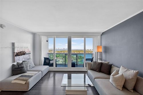 apt-15f-6770 Indian Creek Dr, Miami Beach, FL, 33141-5713 | Card Image