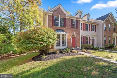 18613 Shadowridge Terrace, Townhouse with 3 bedrooms, 3 bathrooms and null parking in OLNEY MD | Image 2