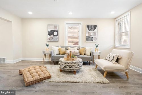 3028 Tioga Pkwy, BALTIMORE, MD, 21215-7923 | Card Image