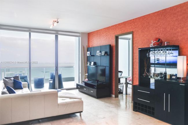 APT-5108 - 900 Biscayne Blvd, Condo with 2 bedrooms, 3 bathrooms and null parking in Miami FL | Image 11