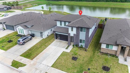 6811 Bradford Terrace Rd, Richmond, TX, 77407-1332 | Card Image