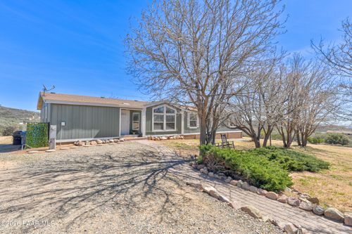 1625 N Hidden Valley Way, Dewey-Humboldt, AZ, 86327-7385 | Card Image