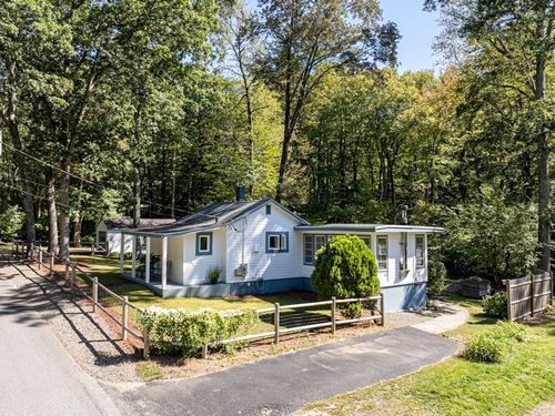 6 Yale Rd, Hopkinton, MA, 01748-2719 | Card Image