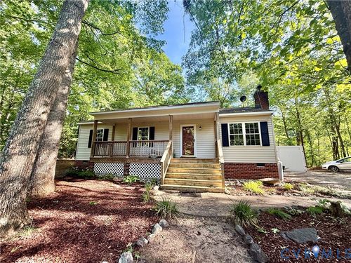 2578 Bagby Rd, Bumpass, VA, 23024-4122 | Card Image