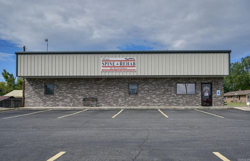 701 Morrow St S, Mena, AR, 71953-4697 | Card Image