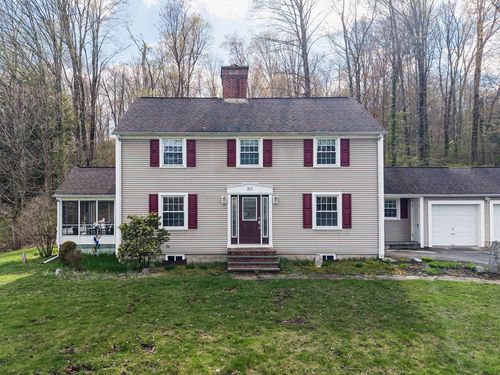 20 High St, Monson, MA, 01057-1020 | Card Image