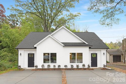2421 Toddville Rd, Charlotte, NC, 28214-2923 | Card Image