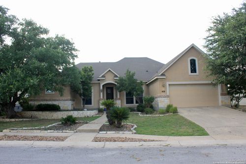 215 Evans Oak Ln, San Antonio, TX, 78260-7704 | Card Image