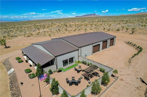 8651 W Kristin Dr, White Hills, AZ, 86445-1225 | Card Image