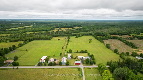 363 Huffman Rd, Yarker, ON, K0K3N0 | Card Image
