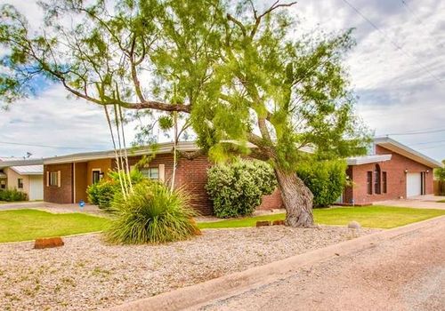 209 Avenue B, Ballinger, TX, 76821-2508 | Card Image