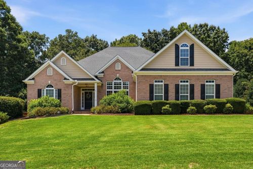 139 Montvale Dr, Hoschton, GA, 30548-6812 | Card Image
