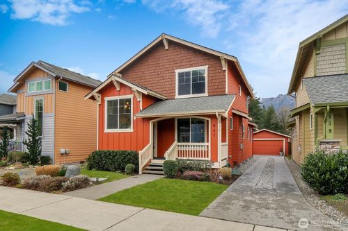 847 Ne 2nd St, North Bend, WA, 98045-5011 | Card Image