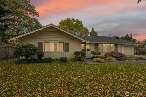1323 Willow Street, Sumner, WA, 98390 | Card Image