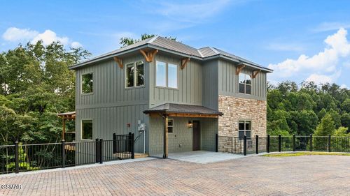 7-1130 Lee Cardwell Cir, Pigeon Forge, TN, 37863-3142 | Card Image