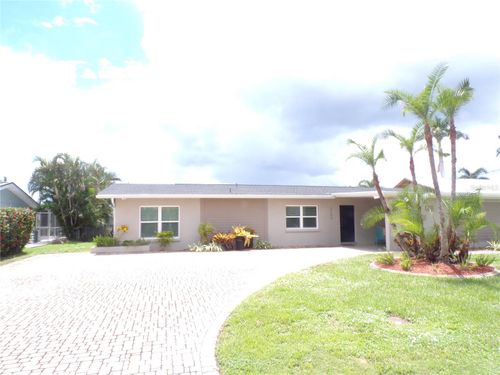 2195 Gulfview Rd, PUNTA GORDA, FL, 33950-5122 | Card Image