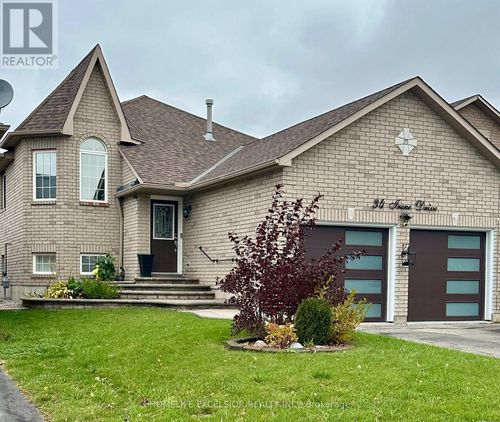 34 Irene Drive, Barrie (Painswick South), ON, L4N0Y8 | Card Image
