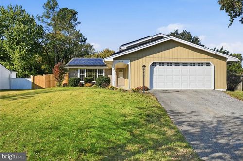 1608 Debra Dr, WALDORF, MD, 20601-3312 | Card Image