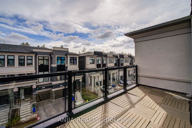 46 Pl Armillo, House attached with 4 bedrooms, 5 bathrooms and 2 parking in Markham ON | Image 44