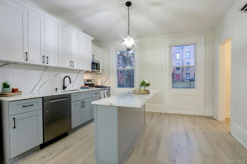 171 Chambers St, Newburgh, NY, 12550-4501 | Card Image