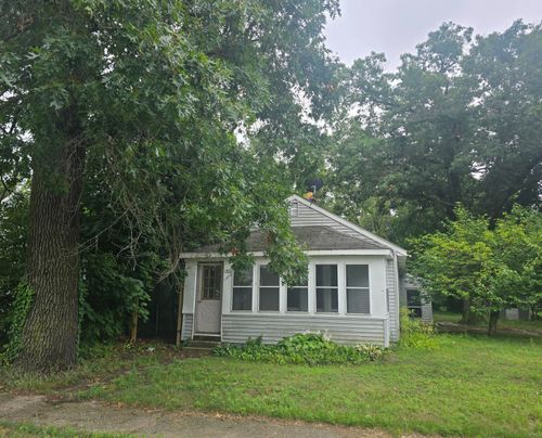 1885 E Isabella Ave, Muskegon, MI, 49442-4221 | Card Image
