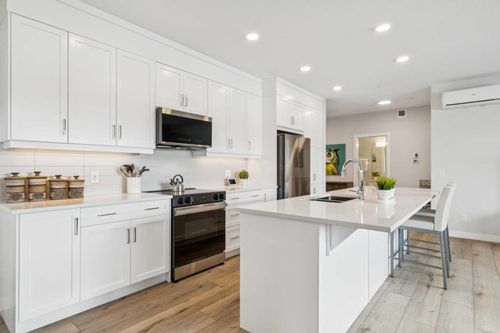313-125 Wolf Hollow Cres Se, Calgary, AB, T2X5W9 | Card Image