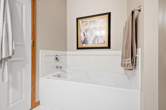42-web-or-mls-9405 Esk Ln-42.jpg | Image 23