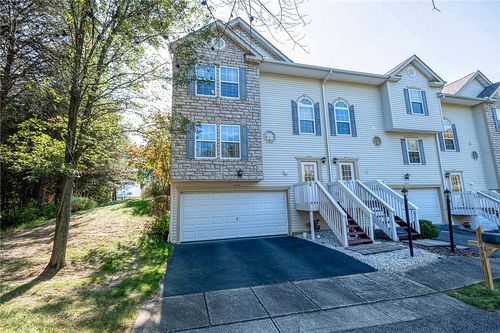 305 Pine Valley Dr, North Fayette, PA, 15126 | Card Image