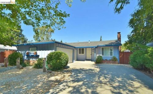 40232 Blanchard Street, Fremont, CA, 94538-9999 | Card Image