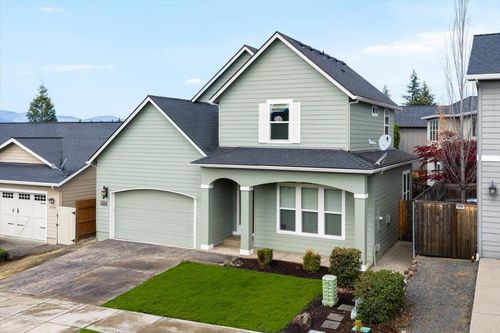 1154 Ashford Way, Medford, OR, 97504-9144 | Card Image