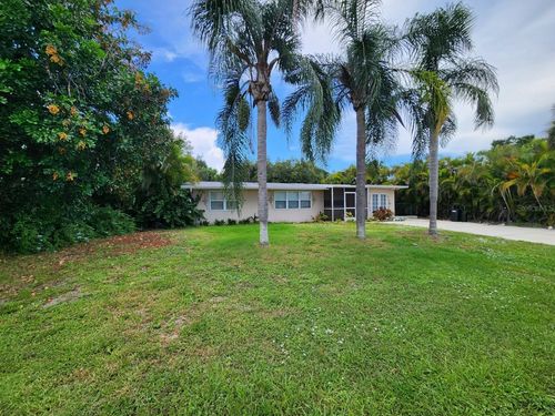 385 Pelican Rd, Venice, FL, 34293-5747 | Card Image
