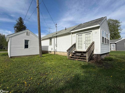 1107 N 5th Ave, Northwood, IA, 50459 | Card Image