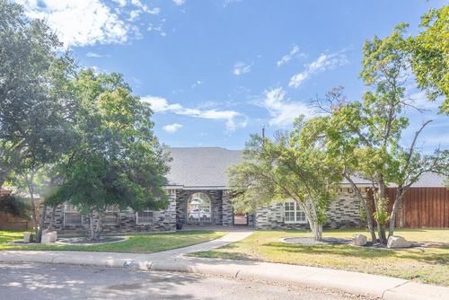 2608 Keswick Cv, Midland, TX, 79705-2629 | Card Image