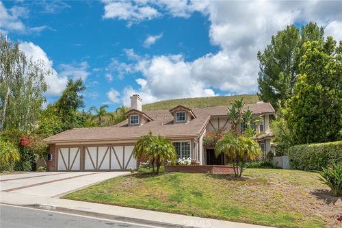 29749 Kimberly Dr, Agoura Hills, CA, 91301-4121 | Card Image