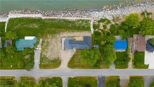 21 Villella Rd, Lowbanks, ON, N0A1K0 | Card Image