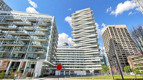 309-15 Queens Quay E, Toronto, ON, M5E0C5 | Card Image