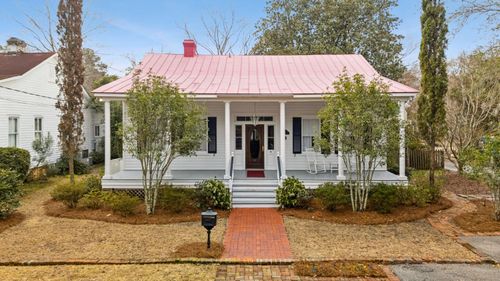 214 E Doty Ave, Summerville, SC, 29483-6304 | Card Image