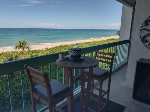 apt-309-9940 S Ocean Dr, Jensen Beach, FL, 34957-2416 | Card Image