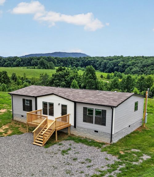 3021 Pea Ridge Rd, Liberty, TN, 37095-9246 | Card Image