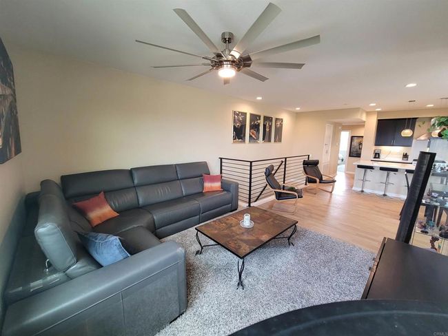 UNIT-2 - 2072 Tango Loop, Condo with 4 bedrooms, 3 bathrooms and 2 parking in Chula Vista CA | Image 11